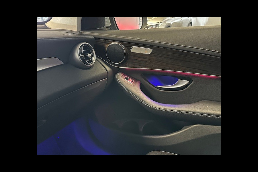 Mercedes-Benz GLC 300e 4 Matic Luxury-PANORAMA-360 CAMERA-TREKHAAK-DODEHOEK-COMPLEET