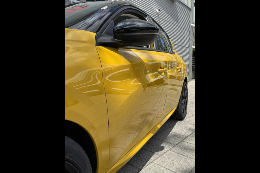 Peugeot 208 1.2 PureTech Active Pack - Apple CarPlay/Navigatie I Airco I Sport velgen I LED I PDC I 35.000 KM -Dealer onderhouden