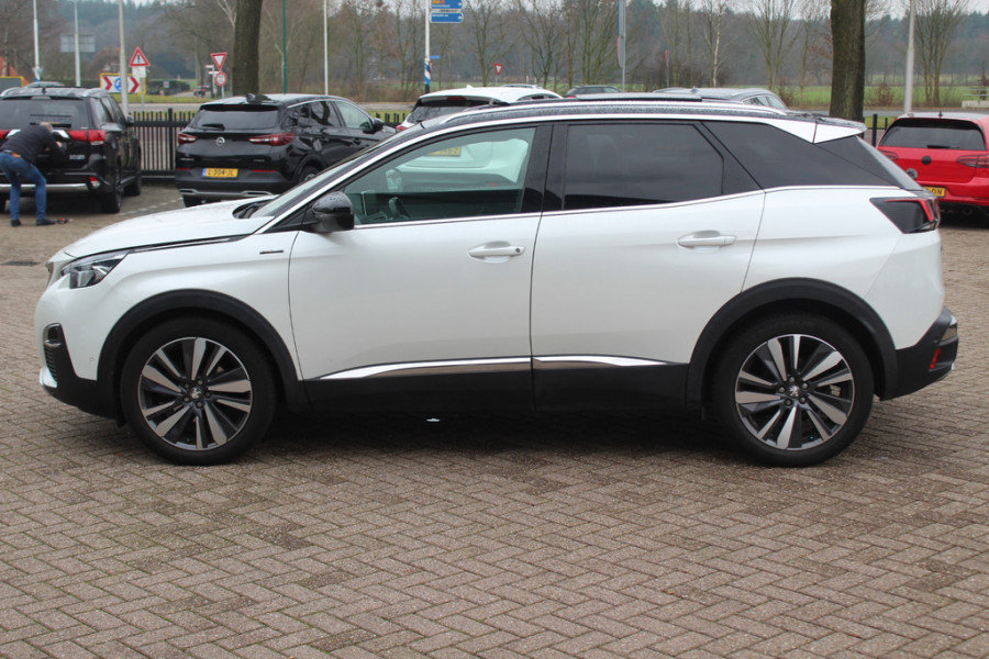 Peugeot 3008 1.6 PureTech GT Line / Panoramdak / Camera / Navigatie / 19'' / Keyless / Half leder / Focal Audio / Dodehoek / Cruise Control