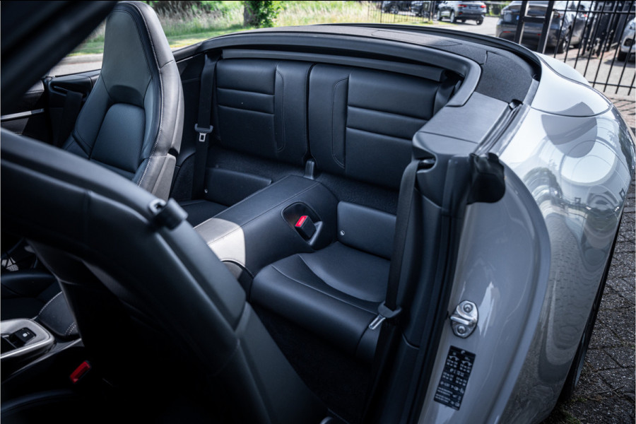 Porsche 911 Cabrio Carrera 4S (450pk) - BOSE - Sportuitlaat - Adapt. cruise - Camera PASM - Keyless - Exclusive leder * 992
