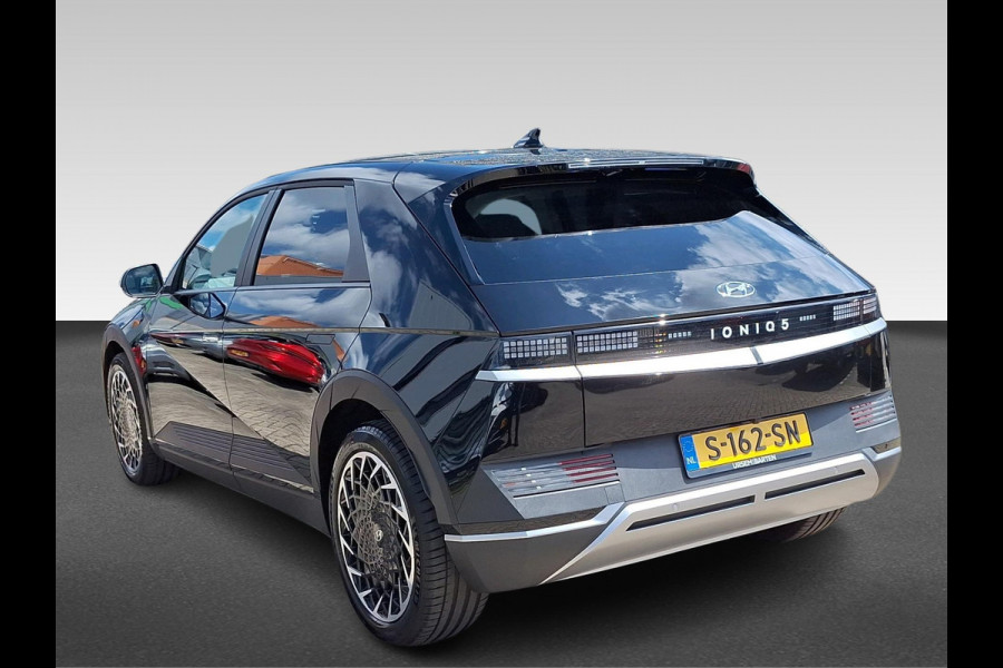 Hyundai IONIQ 5 Connect+ 77.4 kWh Bose Audio | Trekhaak | Stoel / Stuurverwarming | Warmtepomp | Slechts 724 KM!