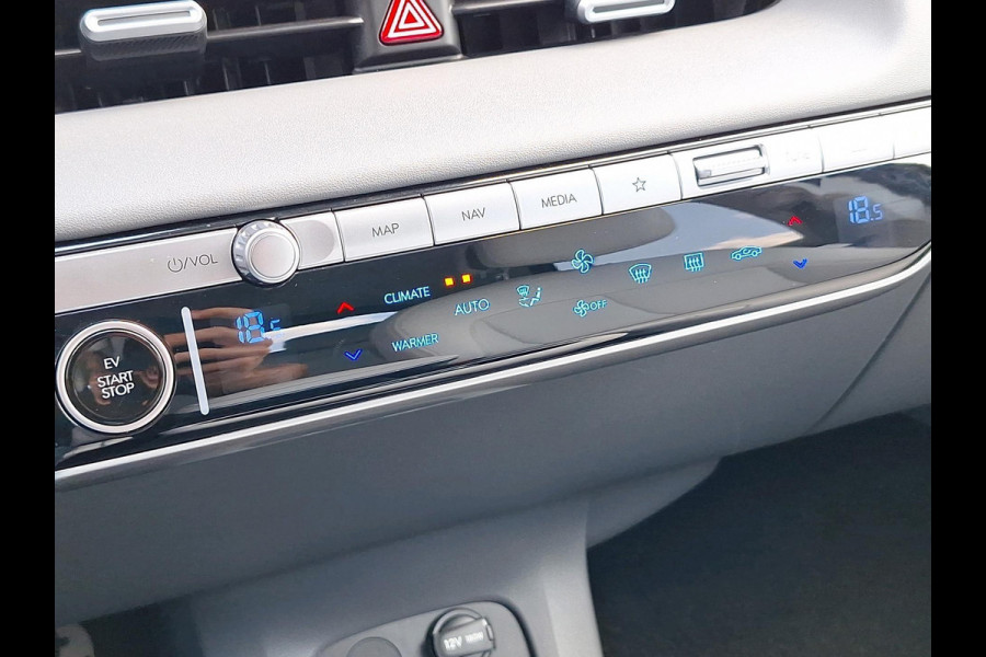 Hyundai IONIQ 5 Connect+ 77.4 kWh Bose Audio | Trekhaak | Stoel / Stuurverwarming | Warmtepomp | Slechts 724 KM!