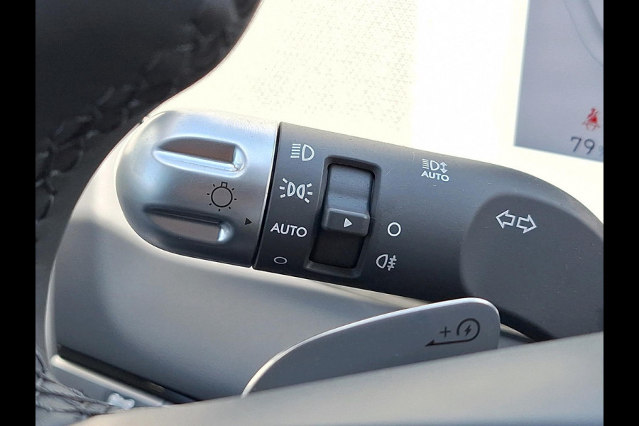Hyundai IONIQ 5 Connect+ 77.4 kWh Bose Audio | Trekhaak | Stoel / Stuurverwarming | Warmtepomp | Slechts 724 KM!