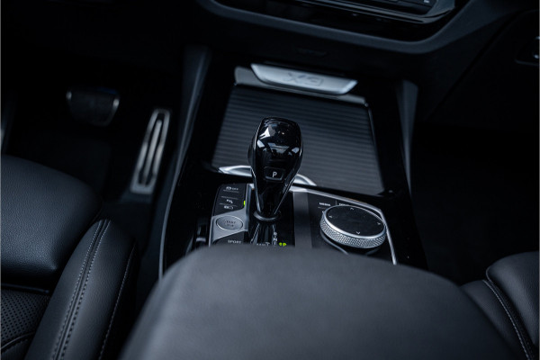 BMW X3 xDrive30e - M Sport | Panorama | Elek. Trekhaak | HUD | Cruise Control