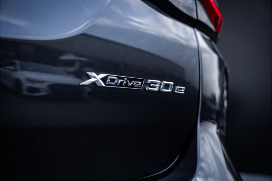 BMW X3 xDrive30e - M Sport | Panorama | Elek. Trekhaak | HUD | Cruise Control