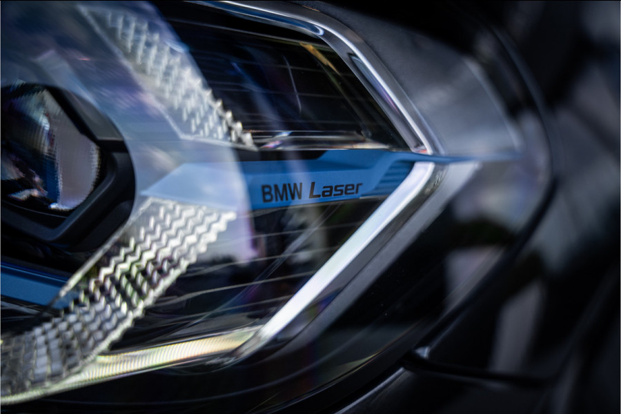 BMW X3 xDrive30e - M Sport | Panorama | Elek. Trekhaak | HUD | Cruise Control