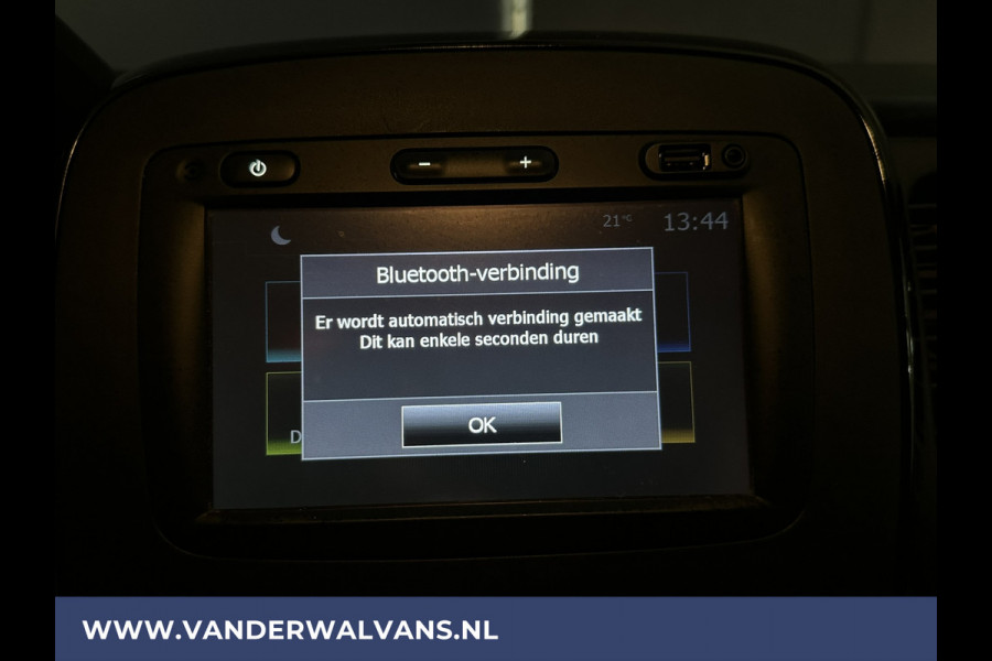 Opel Vivaro 1.6 CDTI 126pk L2H1 Euro6 Airco | 2x Zijdeur | Navigatie | Camera | LED | Imperiaal Cruiscontrol, Parkeersensoren, Trekhaak, Trap, Bijrijdersbank