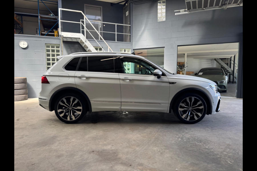 Volkswagen Tiguan 2.0 TSI 4Motion 3x R-line PANO-MEMORY-LEDER