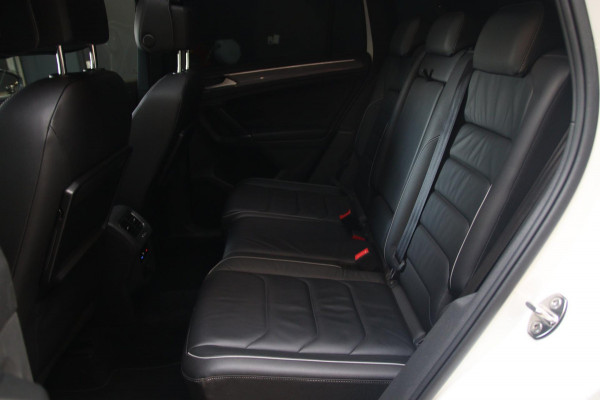 Volkswagen Tiguan 2.0 TSI 4Motion 3x R-line PANO-MEMORY-LEDER
