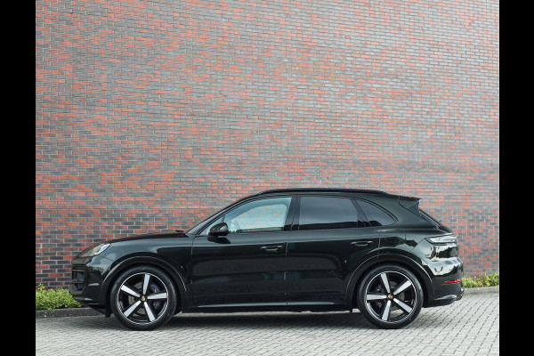 Porsche Cayenne E-Hybrid | PTS Dark Olive - Krijt volleder