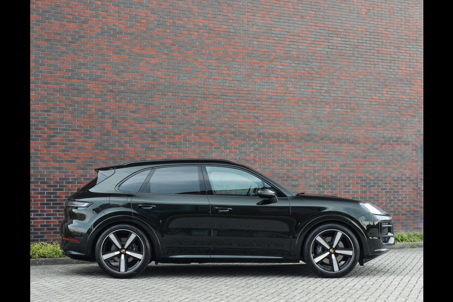 Porsche Cayenne E-Hybrid | PTS Dark Olive - Krijt volleder