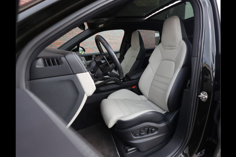 Porsche Cayenne E-Hybrid | PTS Dark Olive - Krijt volleder