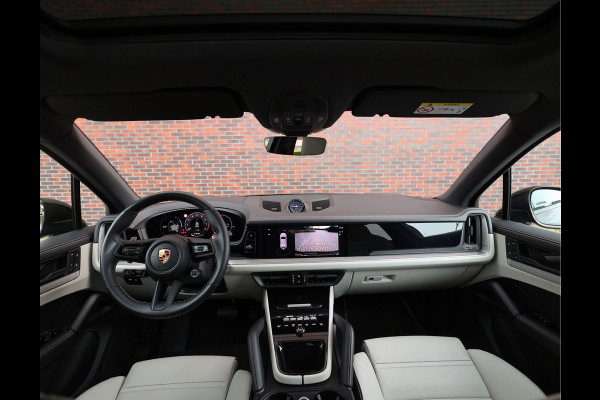 Porsche Cayenne E-Hybrid | PTS Dark Olive - Krijt volleder