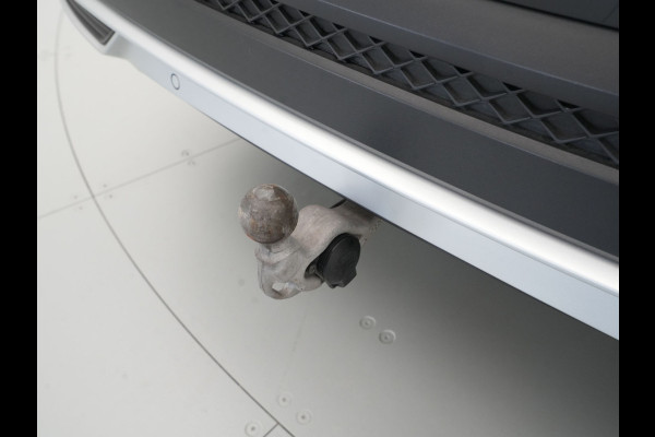 Seat Tarraco 1.4 TSI 245pk e-Hybrid PHEV Xcellence Navigatie Wegkl. trekhaak Camera Stuurverwarming Stoelverwarming voor/achter 148