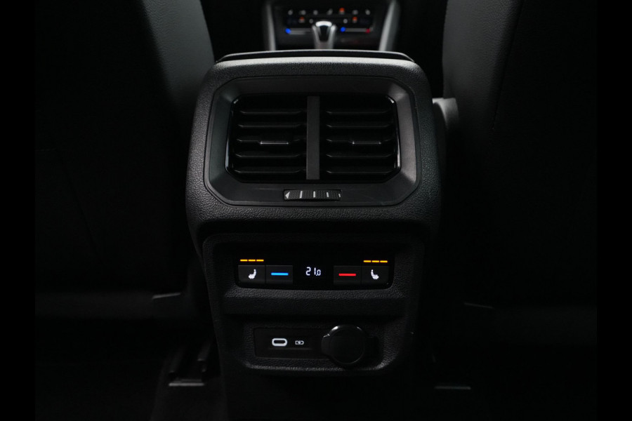 Seat Tarraco 1.4 TSI 245pk e-Hybrid PHEV Xcellence Navigatie Wegkl. trekhaak Camera Stuurverwarming Stoelverwarming voor/achter 148