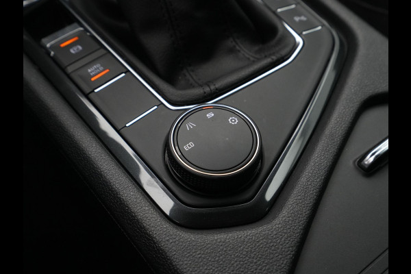 Seat Tarraco 1.4 TSI 245pk e-Hybrid PHEV Xcellence Navigatie Wegkl. trekhaak Camera Stuurverwarming Stoelverwarming voor/achter 148