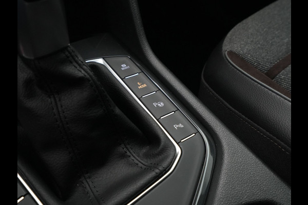 Seat Tarraco 1.4 TSI 245pk e-Hybrid PHEV Xcellence Navigatie Wegkl. trekhaak Camera Stuurverwarming Stoelverwarming voor/achter 148