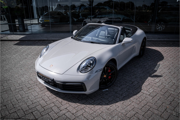 Porsche 911 Cabrio Carrera 4S (450pk) - BOSE - Sportuitlaat - Adapt. cruise - Camera PASM - Keyless - Exclusive leder * 992
