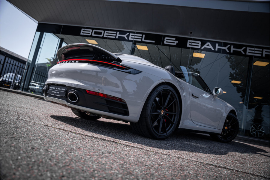 Porsche 911 Cabrio Carrera 4S (450pk) - BOSE - Sportuitlaat - Adapt. cruise - Camera PASM - Keyless - Exclusive leder * 992
