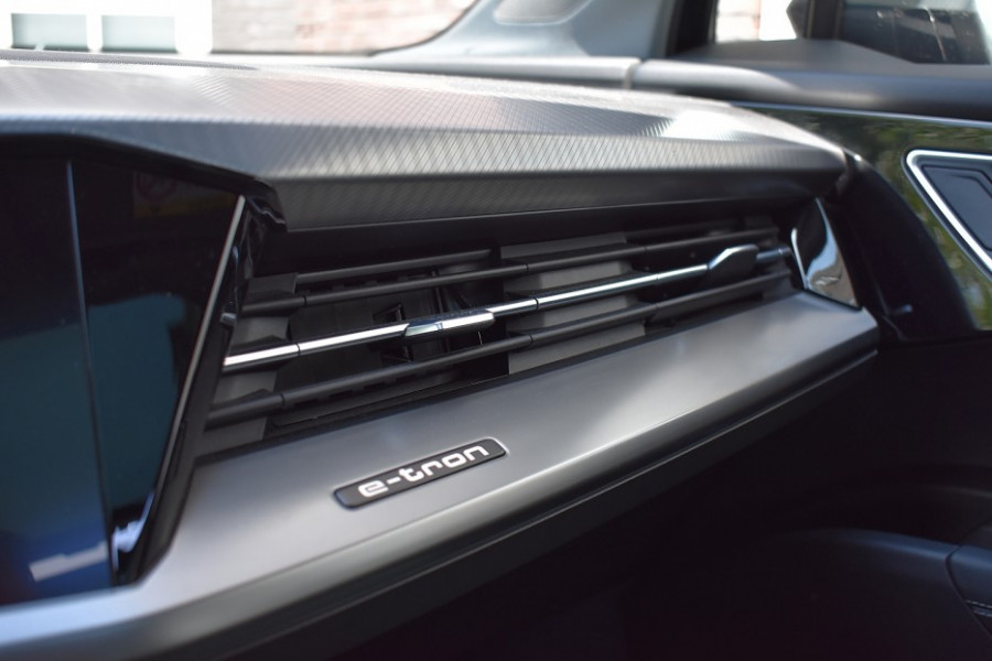 Audi Q4 e-tron 35 Launch edition S Competition 55 kWh | Bomvol met de beste opties | Comfortpakket | Dynamiekpakket | Warmtepomp