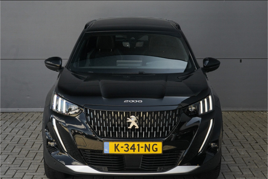 Peugeot 2008 1.2 PureTech GT Pack 130PK Pano CarPlay Trekhaak 1e Eig
