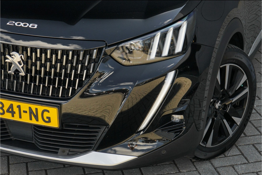 Peugeot 2008 1.2 PureTech GT Pack 130PK Pano CarPlay Trekhaak 1e Eig