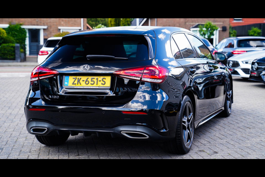 Mercedes-Benz A-Klasse 180 Business Solution AMG Night Upgrade | Achteruitrij camera | Stoelverwarming