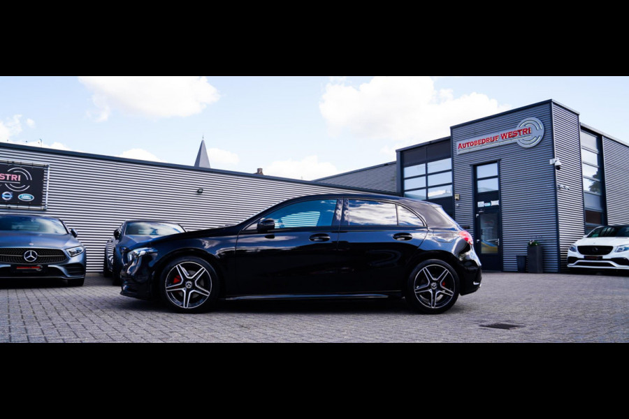 Mercedes-Benz A-Klasse 180 Business Solution AMG Night Upgrade | Achteruitrij camera | Stoelverwarming