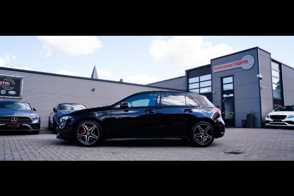Mercedes-Benz A-Klasse 180 Business Solution AMG Night Upgrade | Achteruitrij camera | Stoelverwarming
