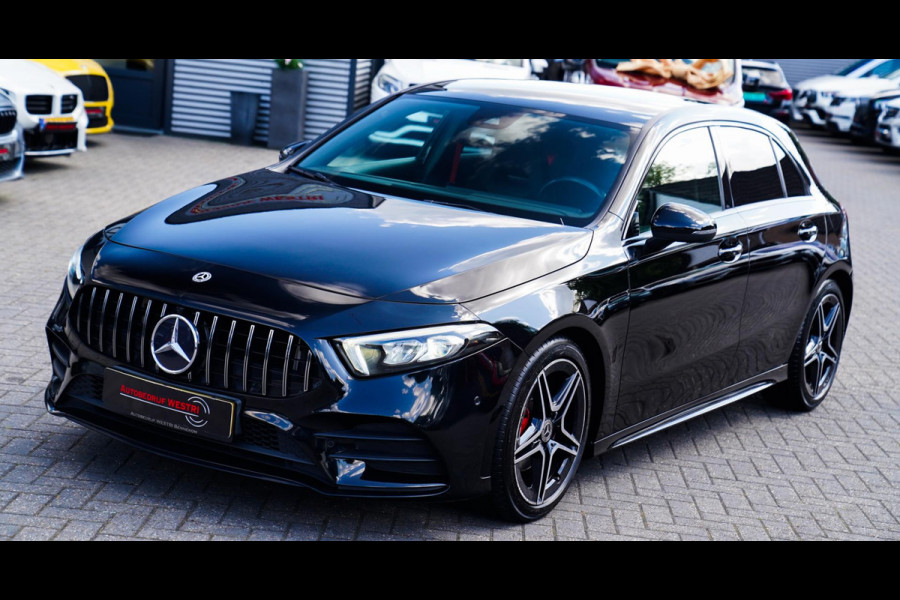 Mercedes-Benz A-Klasse 180 Business Solution AMG Night Upgrade | Achteruitrij camera | Stoelverwarming