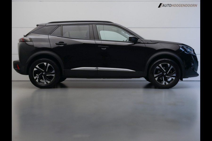 Peugeot e-2008 EV Blue Lease Allure 50 kWh (APPLE CARPLAY,LED,DIGITAAL DISPLAY,GROOT NAVI,CAMERA,LM-VELGEN,NIEUWE APK,TOPCONDITIE)