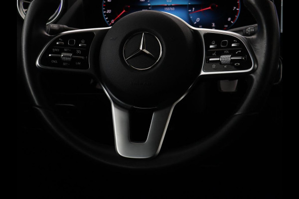 Mercedes-Benz B-Klasse 180 Business Solution Luxury | Leder | Trekhaak | Stoelverwarming | Camera | Navigatie | Full LED | Park Assist | Sfeerverlichting | Widescreen