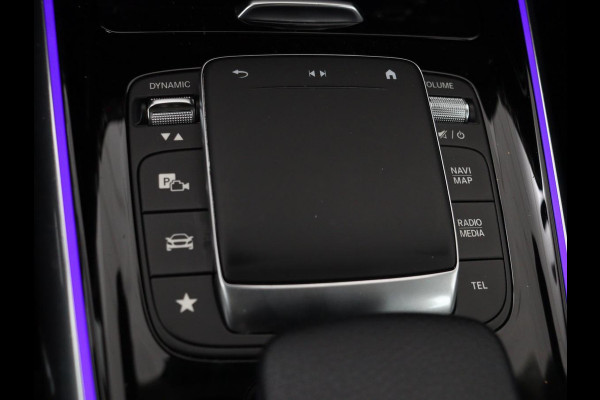 Mercedes-Benz B-Klasse 180 Business Solution Luxury | Leder | Trekhaak | Stoelverwarming | Camera | Navigatie | Full LED | Park Assist | Sfeerverlichting | Widescreen