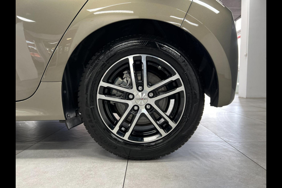 Toyota Yaris 1.5 Hybrid | Lane | Carplay | Camera | Cruise |