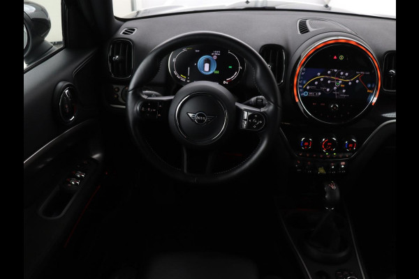 MINI Countryman 2.0 Cooper S E ALL4 Chili | Panoramadak | Leder | Stoel & stuurverwarming | Camera | Adaptive cruise | Memory | Keyless | Full LED | Navigatie