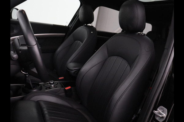 MINI Countryman 2.0 Cooper S E ALL4 Chili | Panoramadak | Leder | Stoel & stuurverwarming | Camera | Adaptive cruise | Memory | Keyless | Full LED | Navigatie