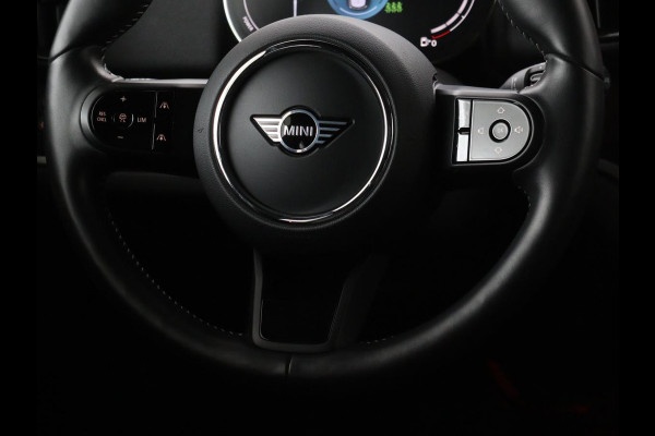 MINI Countryman 2.0 Cooper S E ALL4 Chili | Panoramadak | Leder | Stoel & stuurverwarming | Camera | Adaptive cruise | Memory | Keyless | Full LED | Navigatie