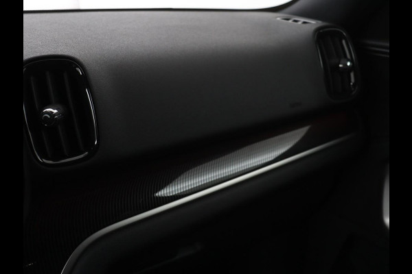 MINI Countryman 2.0 Cooper S E ALL4 Chili | Panoramadak | Leder | Stoel & stuurverwarming | Camera | Adaptive cruise | Memory | Keyless | Full LED | Navigatie