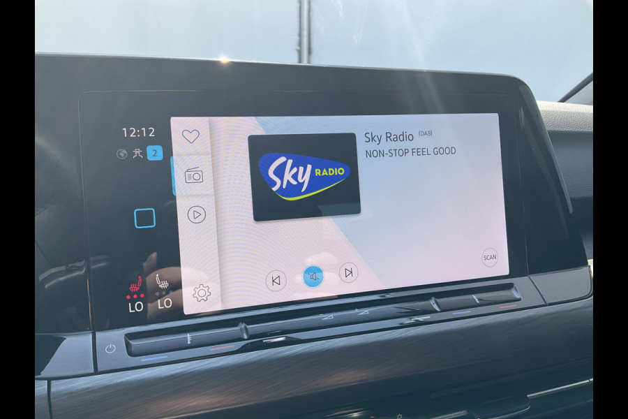 Volkswagen Golf 1.5 TSI Style Pano Sfeerverl Adap.Cruise Carplay Led Memory Uitstraling!