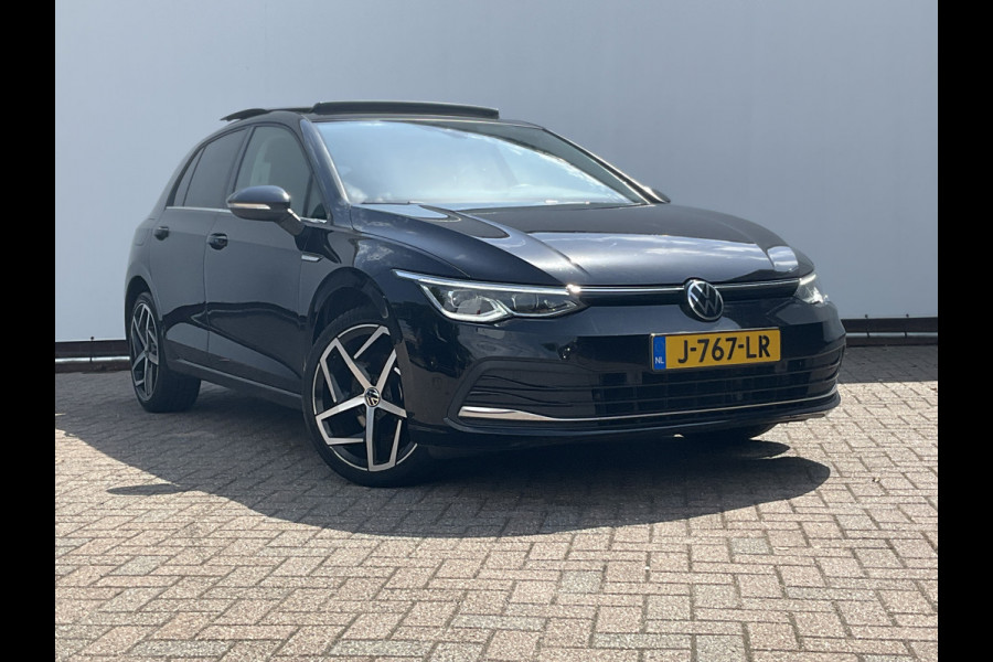 Volkswagen Golf 1.5 TSI Style Pano Sfeerverl Adap.Cruise Carplay Led Memory Uitstraling!