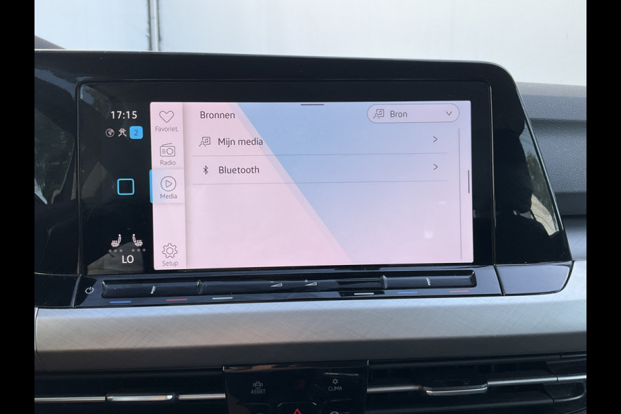 Volkswagen Golf 1.5 TSI Style Pano Sfeerverl Adap.Cruise Carplay Led Memory Uitstraling!