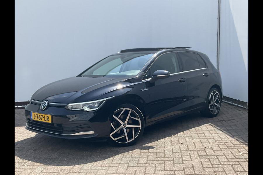 Volkswagen Golf 1.5 TSI Style Pano Sfeerverl Adap.Cruise Carplay Led Memory Uitstraling!