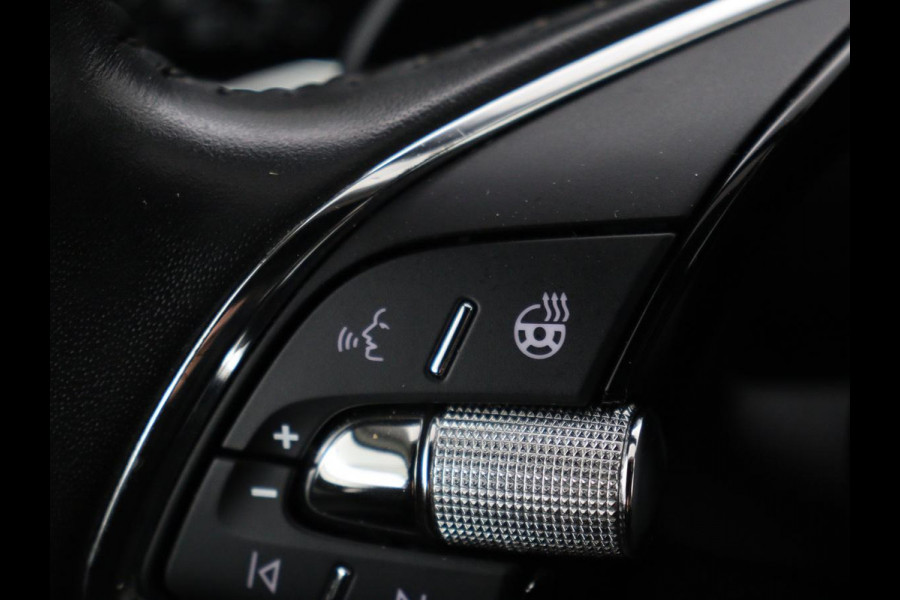 Škoda ENYAQ iV 80 | Stoel & stuurverwarming | Carplay | Keyless | Navigatie | Camera | Half leder | Cruise control | Full LED | Parkeerhulp