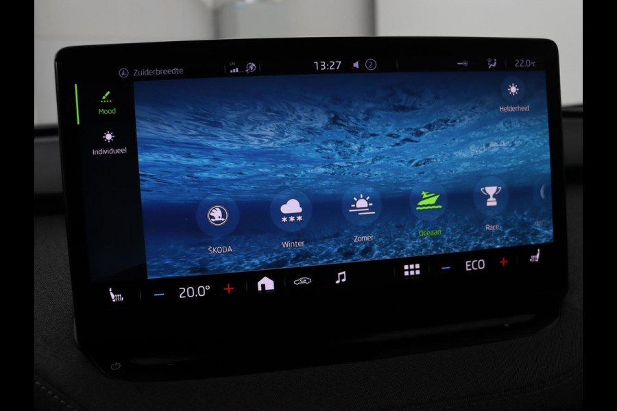 Škoda ENYAQ iV 80 | Stoel & stuurverwarming | Carplay | Keyless | Navigatie | Camera | Half leder | Cruise control | Full LED | Parkeerhulp