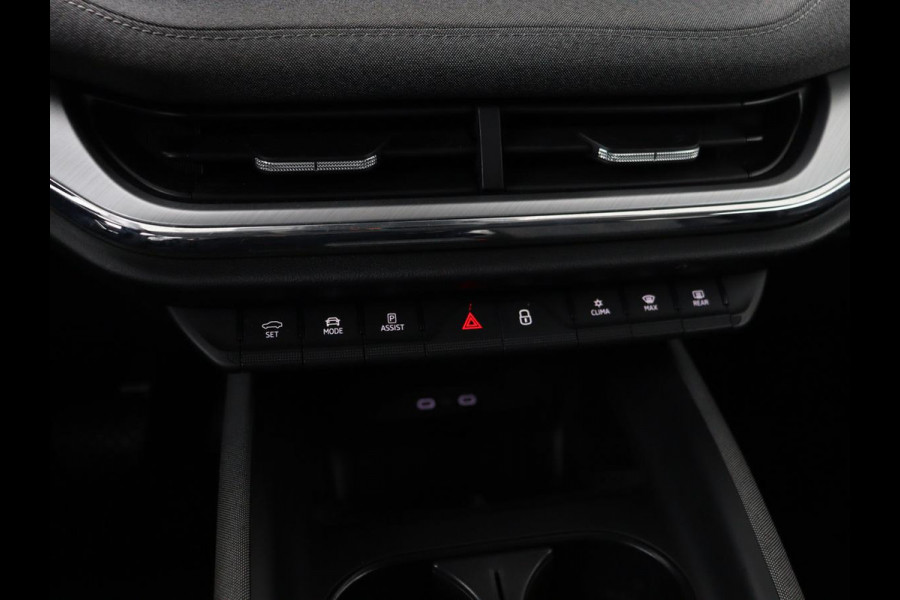 Škoda ENYAQ iV 80 | Stoel & stuurverwarming | Carplay | Keyless | Navigatie | Camera | Half leder | Cruise control | Full LED | Parkeerhulp