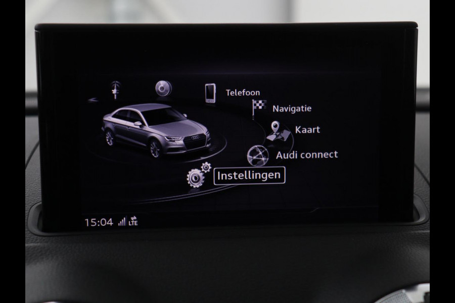 Audi A3 30 TFSI Sport S Line Edition | Half leder | Full LED | Sportstoelen | Navigatie | Trekhaak | Parkeerhulp | Climate control | Cruise control | Bluetooth