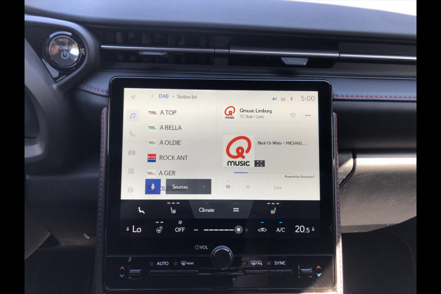 Lexus LBX 1.5 Hybrid Emotion Bi Tone | Leer, Stoel + Stuurverwarming, Parkeersensoren, Dodehoekherkenning