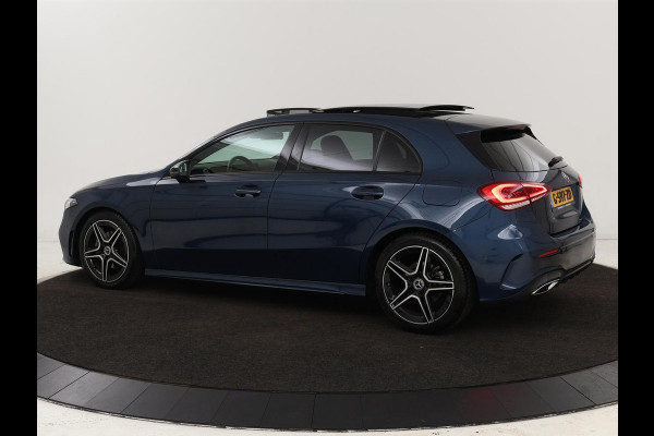 Mercedes-Benz A-Klasse 180 Business Solution AMG | Panoramadak | Stoelverwarming | Carplay | Leder/Alcantara | Camera | Widescreen | Full LED