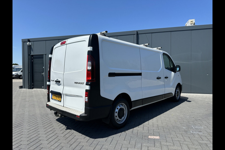 Renault Trafic 1.6 DCi 126 PK / L2H1 / 1e EIG. / DUBBELE SCHUIFDEUR / TREKHAAK / NAVI / AIRCO / CRUISE
