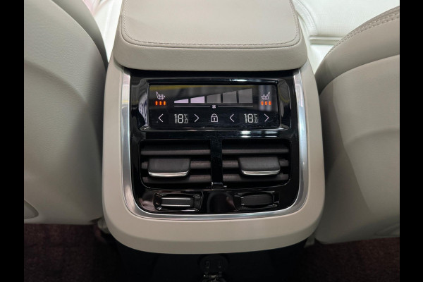 Volvo XC90 2.0 T8 Recharge AWD Ultimate Dark | Luchtvering | H&K | Trekhaak | 360 Camera | ACC | Massage